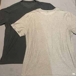 Vuori Strato Tech Tee Shirts Mens XL Gray And Black Performance Stretch V126